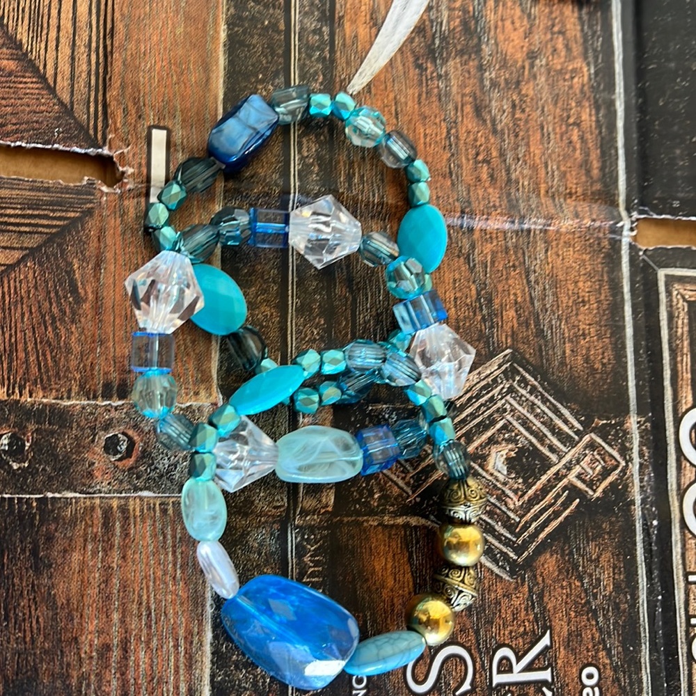 Blue bracelets set